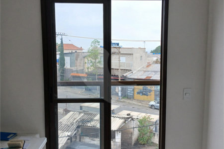 Apartamento à venda com 2 quartos em Vila dos Remédios, São Paulo, SP