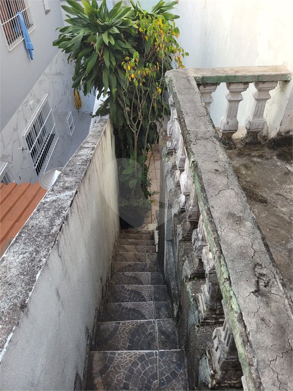 Sobrado à venda com 3 quartos em Vila Marari, São Paulo, SP