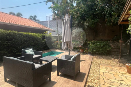 Casa à venda com 3 suítes no condomínio Braziliana, Valinhos - SP
