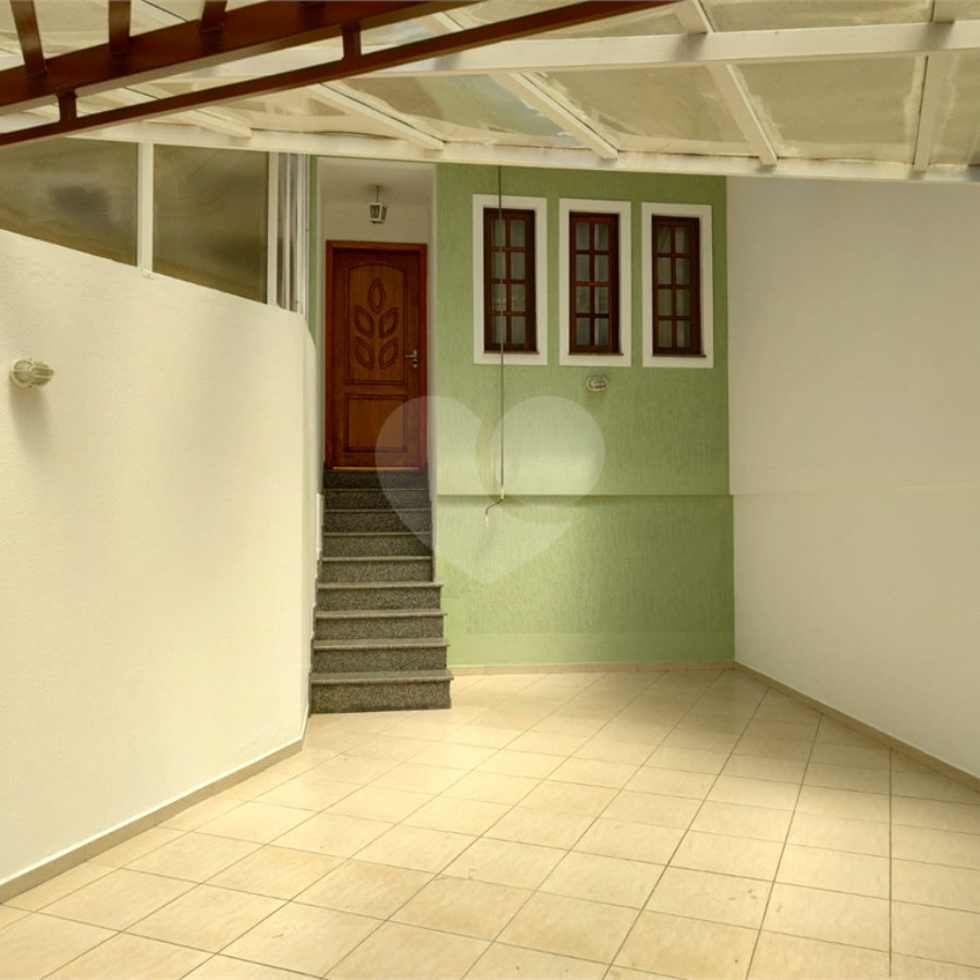 Sobrado à venda com 2 suítes em Vila Medeiros, São Paulo, SP