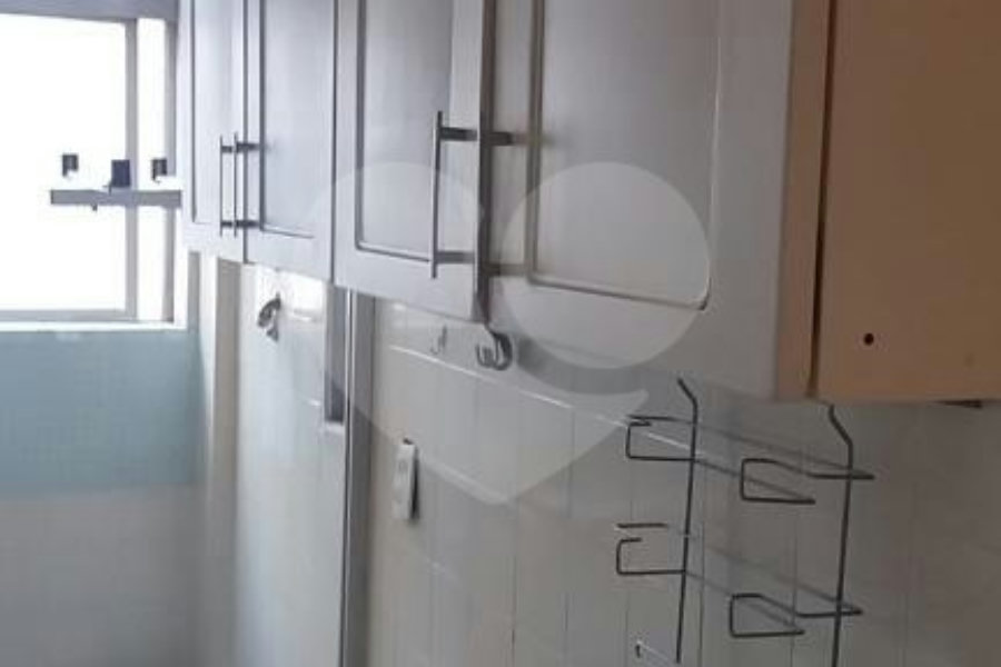 Apartamento à venda com 2 quartos em Aclimação, São Paulo, SP