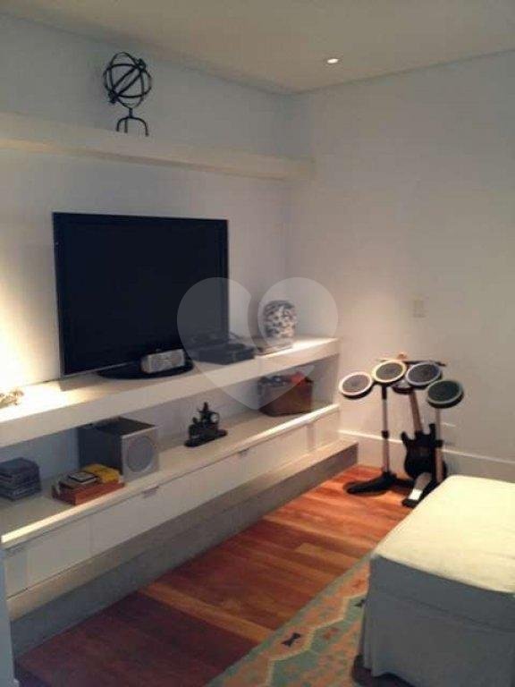 Apartamento à venda com 3 suítes em Jardim Ampliação, São Paulo, SP