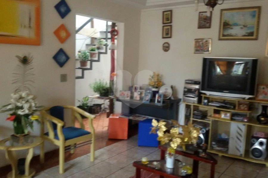 Sobrado à venda com 3 suítes em Imirim, São Paulo, SP