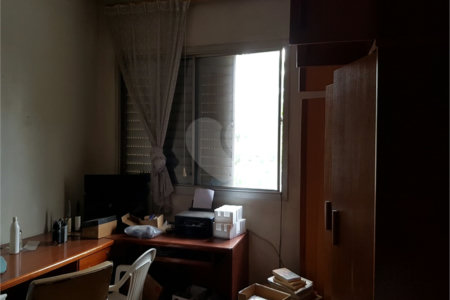 Sobrado à venda com 3 quartos, sendo 2 suítes, em Brooklin, São Paulo, SP