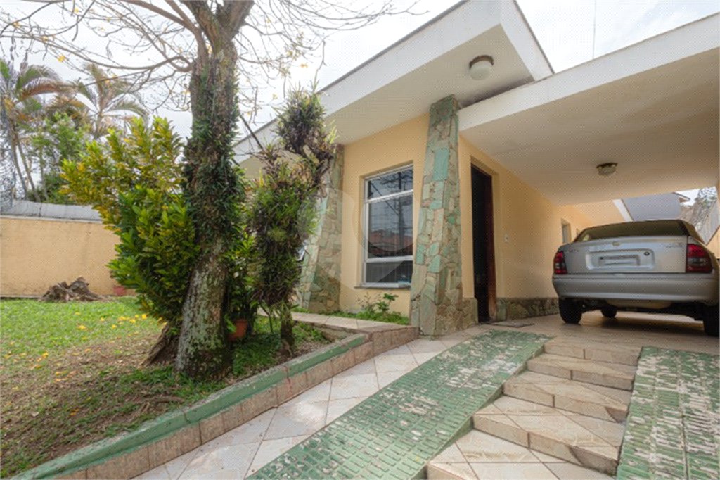Casa à venda com 3 quartos, sendo 1 suíte,  em Vila Rosália, Guarulhos, SP