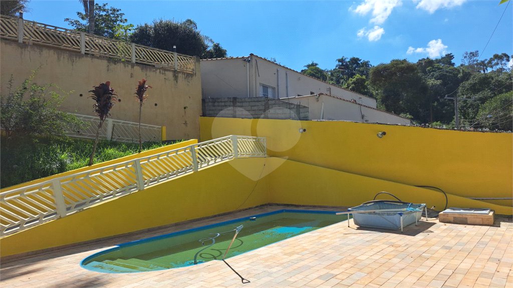 Casa à venda com 3 quartos, sendo 1 suíte, em Rio Acima, Mairiporã, SP