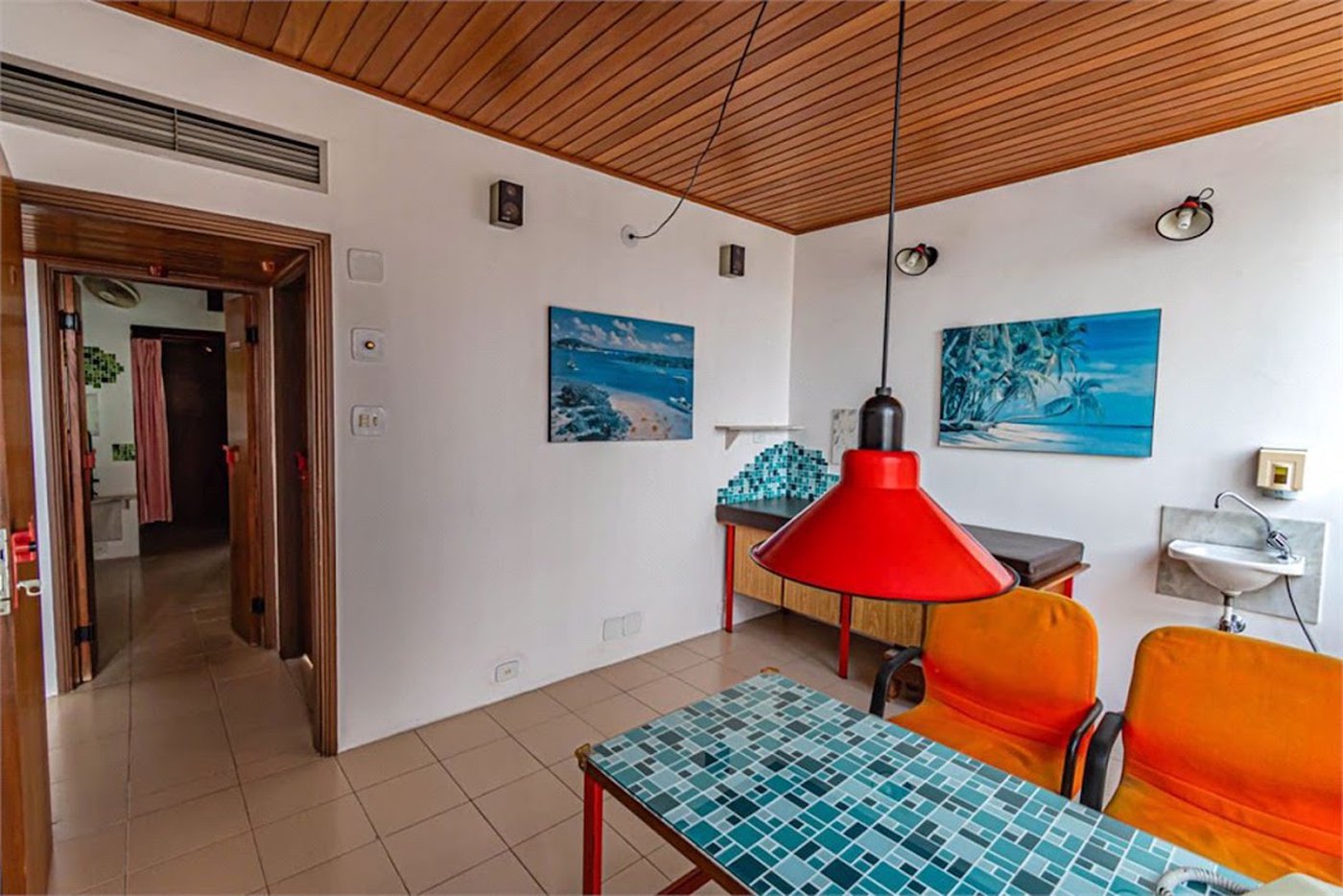 Sala Comercial à Venda na Encruzilhada – 100 M² – Santos/Sp