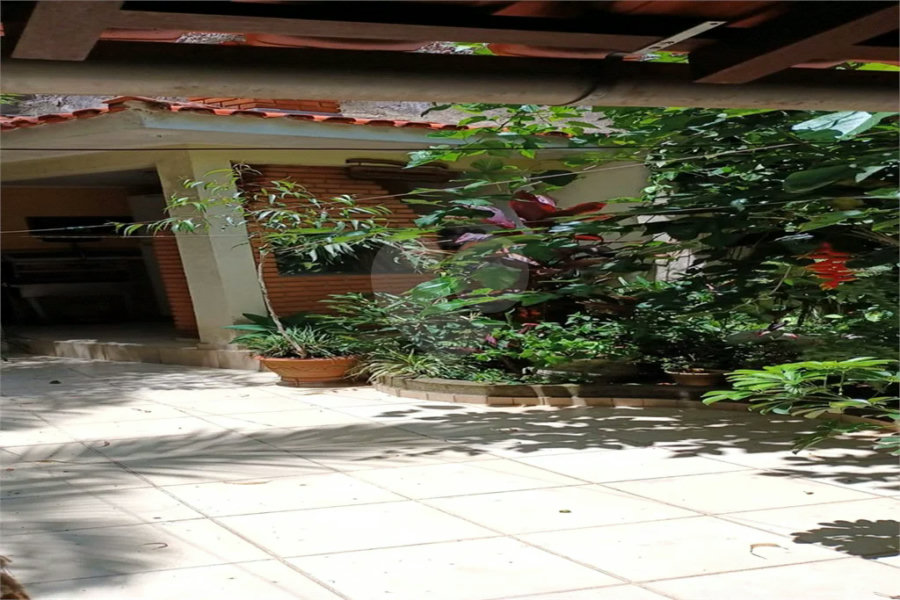 Sobrado à venda com 3 quartos, sendo 1 suíte, em Tremembé, São Paulo, SP