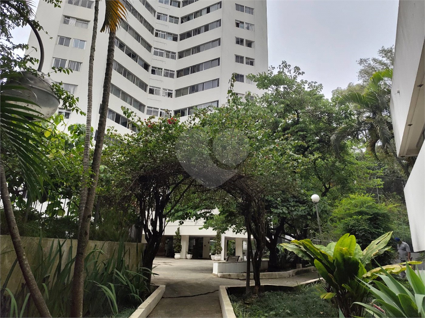 Apartamento à venda com 2 quartos em Jardim Olympia, São Paulo, SP