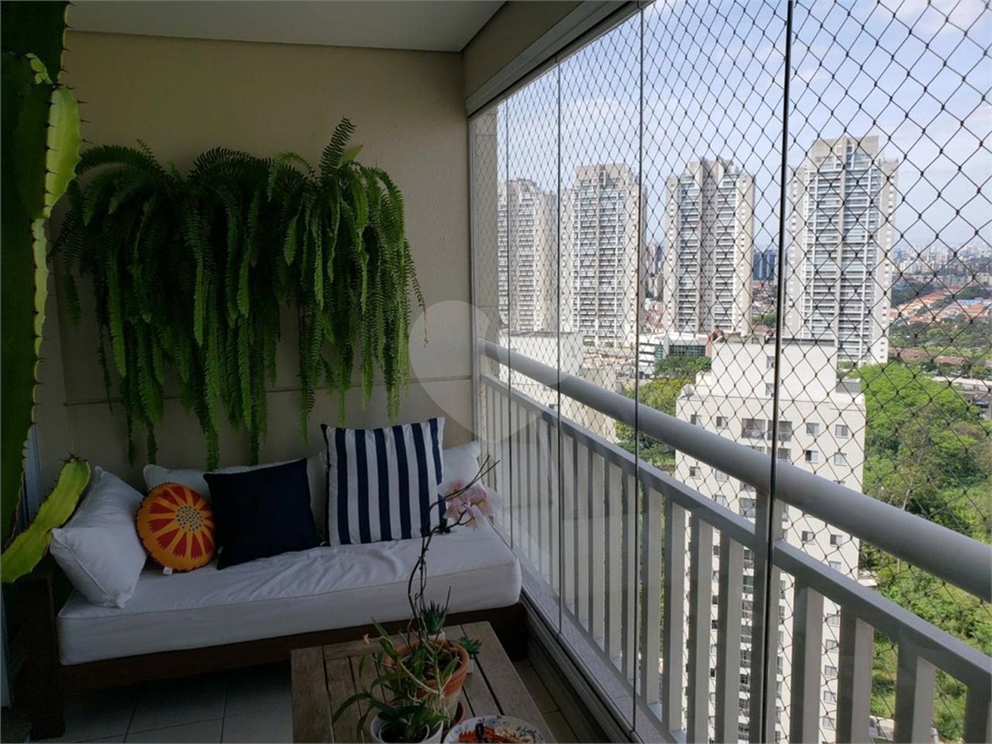 Apartamento à venda com 3 suítes em Lar São Paulo, São Paulo, SP