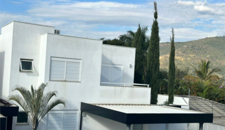 Casa à venda com 4 suítes em Nova Gardênia, Atibaia, SP