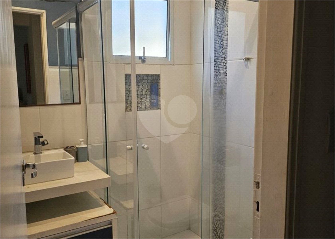 Casa à venda com 3 quartos, sendo 1 suíte, no condomínio Parque das Árvores, Sorocaba - SP