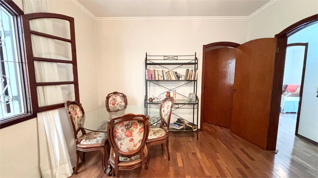Casa à venda com 5 quartos, sendo 2 suítes, em Vila Formosa, São Paulo, SP