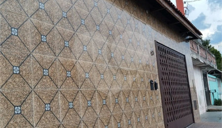 Casa à venda com 4 quartos, sendo 2 suítes, em Vila Santa Margarida, Ferraz de Vasconcelos, SP