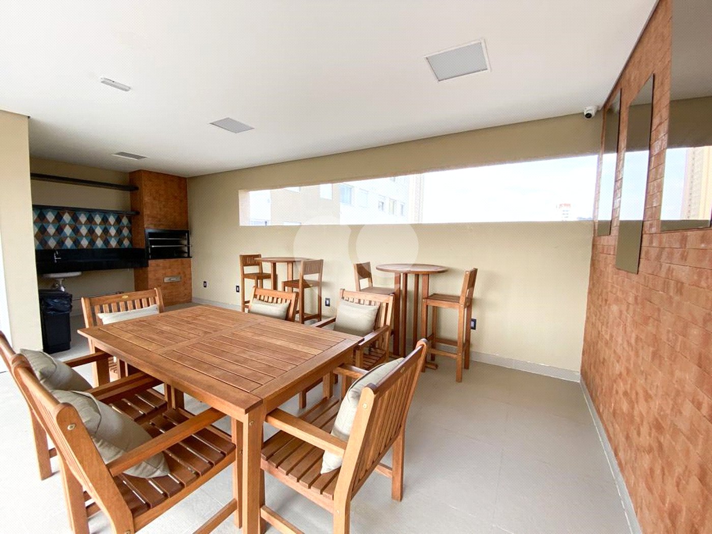 Apartamento à venda com 3 quartos, sendo 1 suíte,  em Parada Inglesa, São Paulo, SP