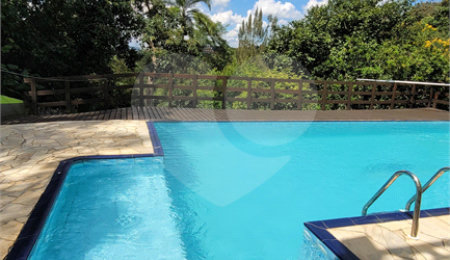 Casa à venda com 6 quartos, sendo 1 suíte,  em Rancho Grande, Mairiporã, SP