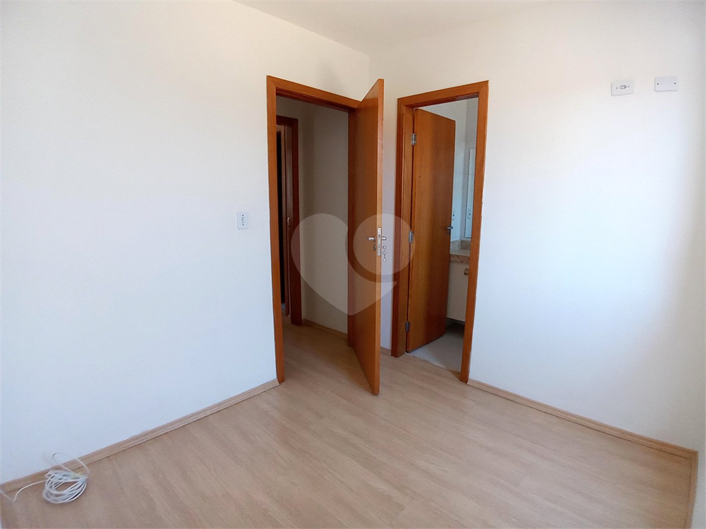 Casa à venda com 2 suítes no condomínio Residencial Vista Vila Guilherme, São Paulo - SP