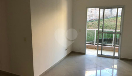 Apartamento para alugar com 3 quartos, sendo 1 suíte,  em Pinheirinho, Vinhedo, SP