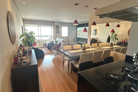 Apartamento à venda com 2 quartos, sendo 1 suíte,  em Vila Romana, São Paulo, SP