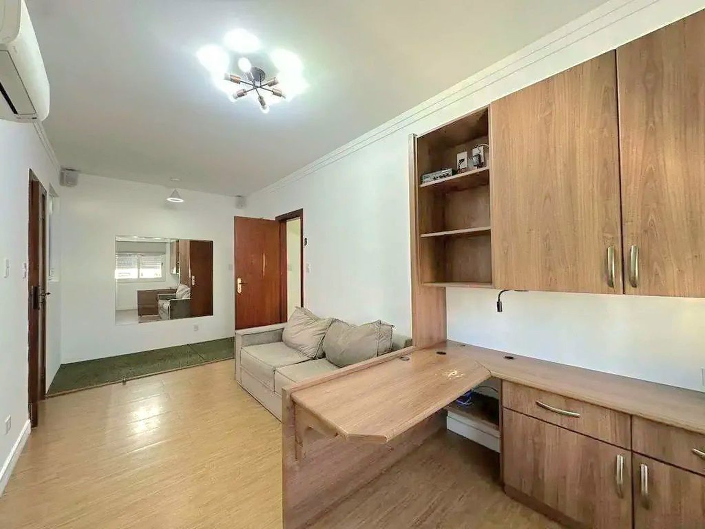 Apartamento perto da praia com 4 dormitórios à venda, 184 m² por R$ 980.000 - Gonzaga - Santos/SP