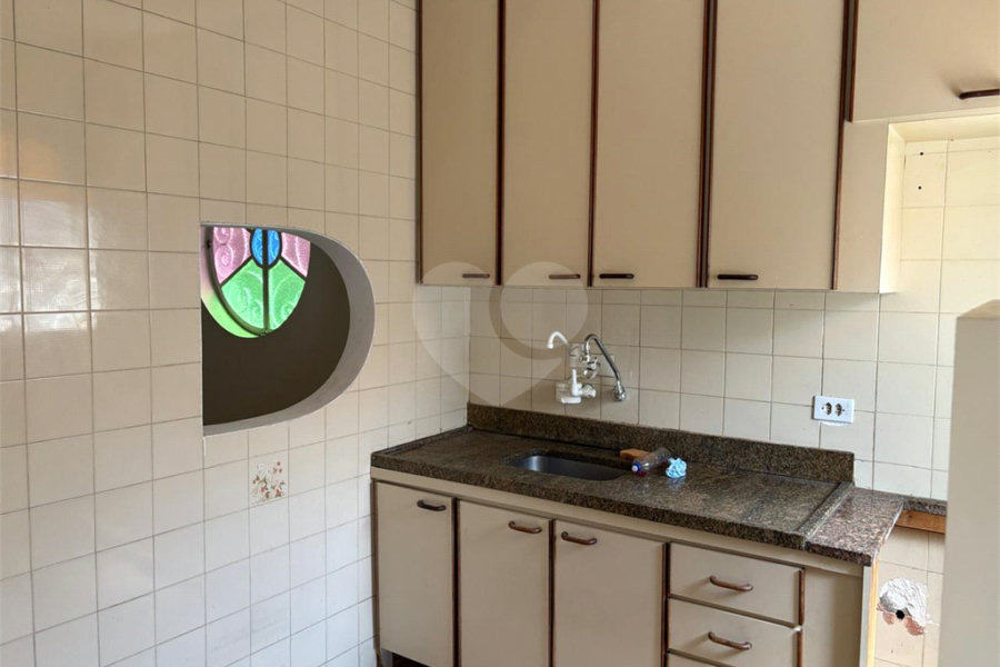 Casa à venda com 4 quartos, sendo 3 suítes, no condomínio Parque Itatiaia, Mairiporã - SP
