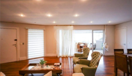 Apartamento à venda ou para alugar com 3 quartos, sendo 2 suítes,  em Jardim Marajoara, São Paulo, SP