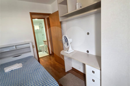 Cobertura à venda com 3 quartos, sendo 1 suíte, em Cidade São Francisco, São Paulo, SP