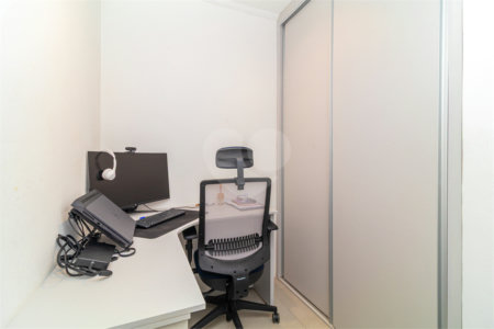 Apartamento à venda com 3 quartos, sendo 1 suíte,  em Alto da Boa Vista, São Paulo, SP