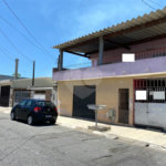 Sobrado à venda com 4 quartos em Jardim Cacique, Suzano, SP