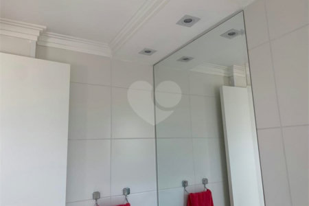 Apartamento à venda com 3 suítes em Vila Monumento, São Paulo, SP