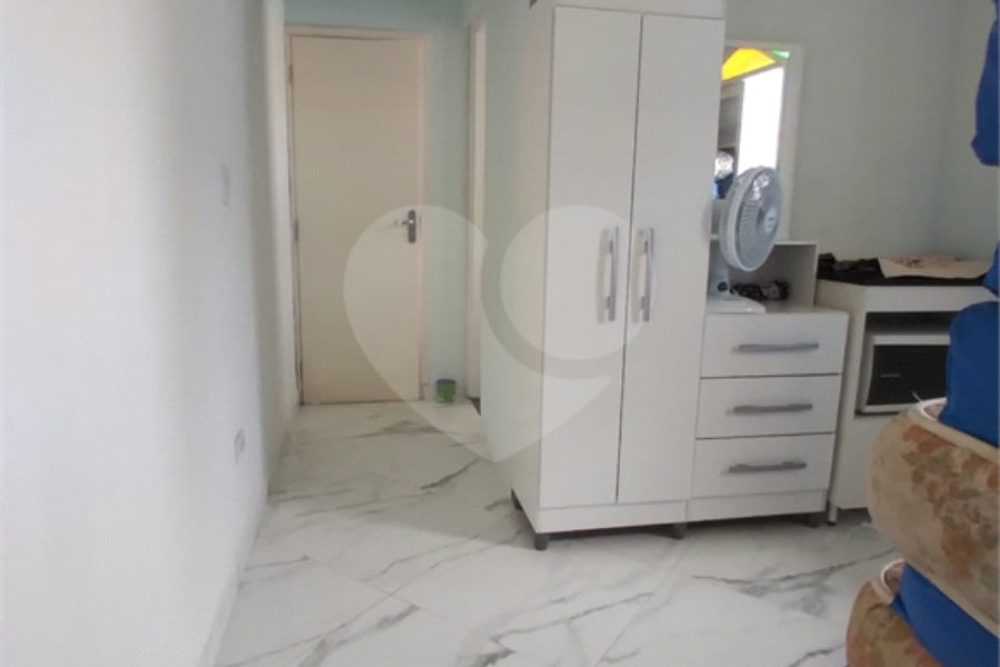 Casa Térrea à venda com 3 suítes em Loty, Itanhaém, SP