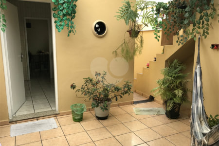 Sobrado à venda com 3 quartos, sendo 1 suíte, em Santo Amaro, São Paulo, SP