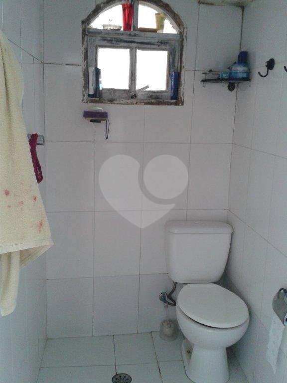 Sobrado à venda com 6 quartos, sendo 1 suíte, em Santa Teresinha, São Paulo, SP