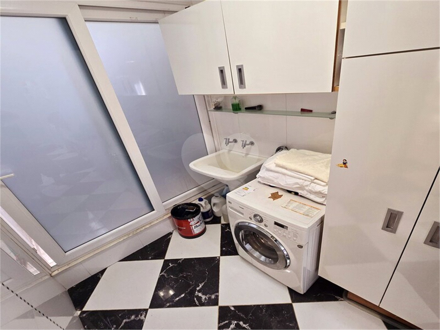 Casa à venda com 4 suítes no condomínio Jardim Residêncial da Villa Suiça, Indaiatuba - SP