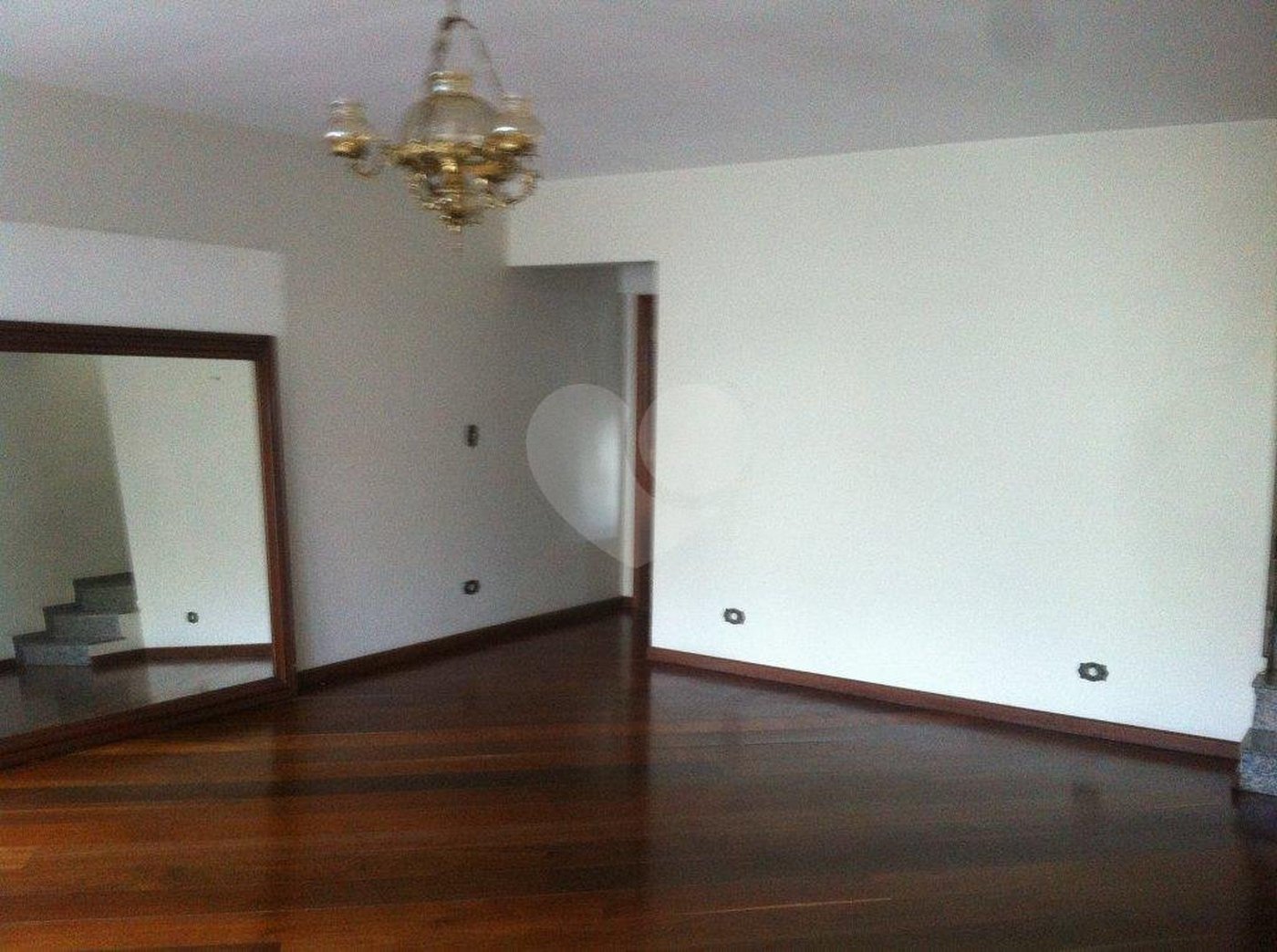 Sobrado à venda com 3 quartos, sendo 1 suíte, em Vila Paulicéia, São Paulo, SP