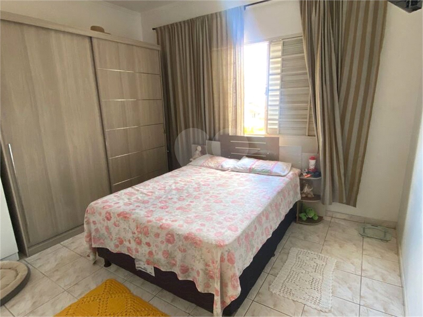 Casa à venda com 7 quartos, sendo 2 suítes, em Vila Augusta, Sorocaba, SP