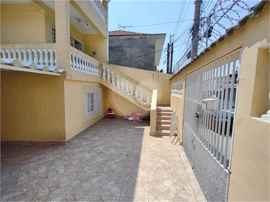 Casa Térrea à venda com 2 quartos em Vila Nivi, São Paulo, SP