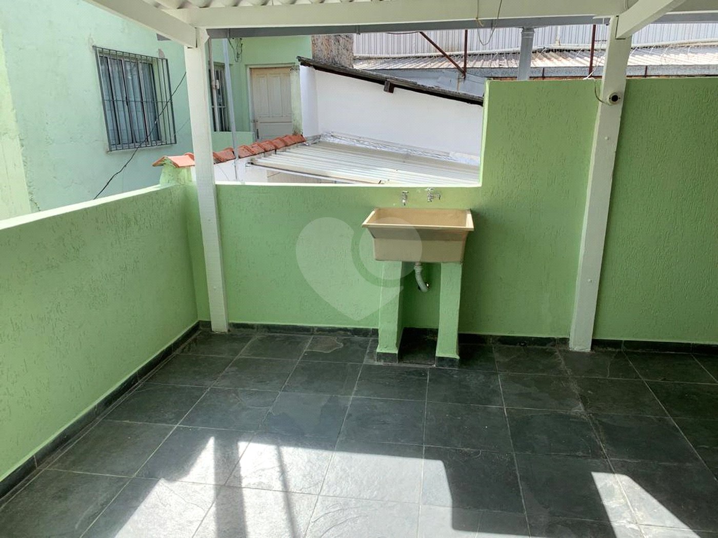 Sobrado à venda com 4 quartos em Parque Edu Chaves, São Paulo, SP