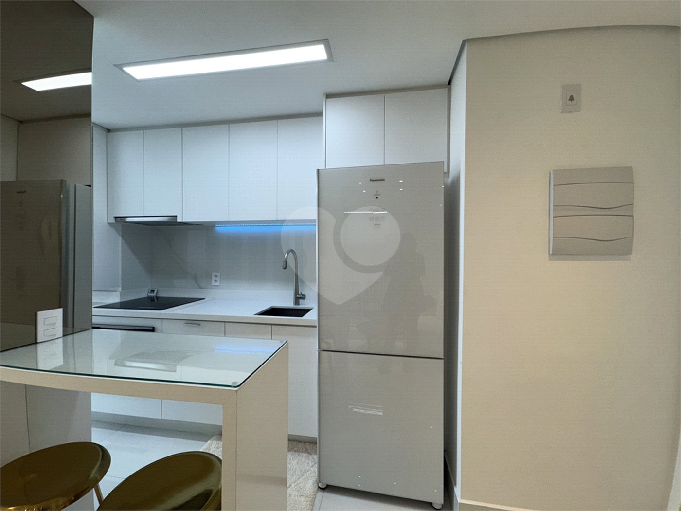 Apartamento à venda com 2 quartos, sendo 1 suíte, em Barra Funda, São Paulo, SP