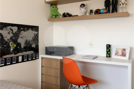 Apartamento à venda com 3 quartos, sendo 1 suíte,  em Alto da Lapa, São Paulo, SP