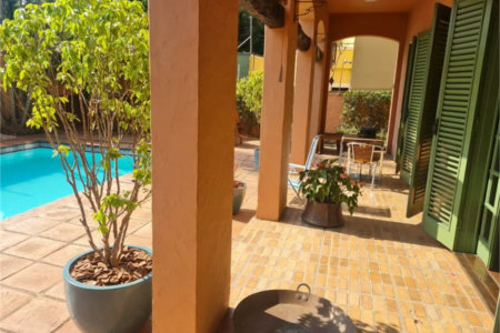 Casa à venda com 5 quartos, sendo 2 suítes, em Jardim Morumbi, São Paulo, SP
