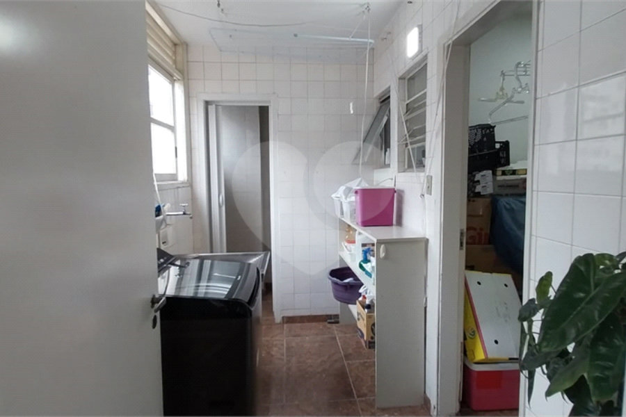 Apartamento à venda com 3 quartos, sendo 1 suíte, em Bela Vista, São Paulo, SP