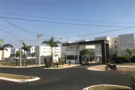 Apartamento a venda no condomínio Mont Everest
