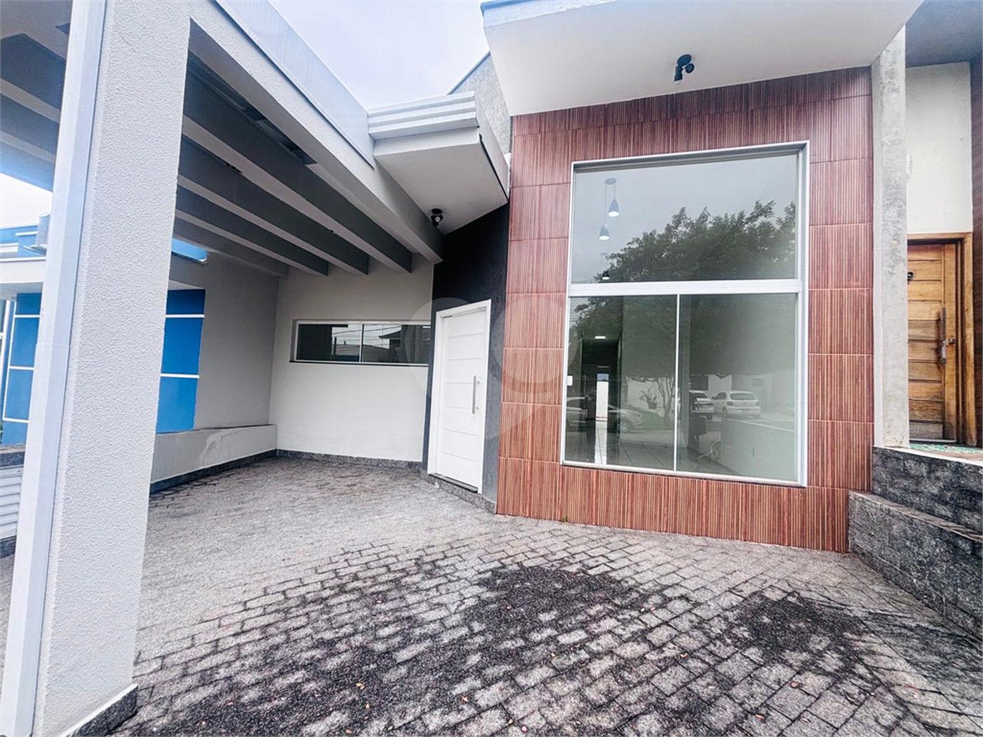 Casa à venda com 2 suítes no condomínio Horto Florestal III, Sorocaba - SP