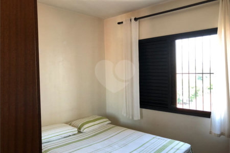 Apartamento à venda com 3 quartos, sendo 1 suíte, em Vila Paulicéia, São Paulo, SP