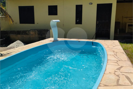 Casa à venda com 4 quartos, sendo 1 suíte, em Praia Rasa, Armação dos Búzios, RJ