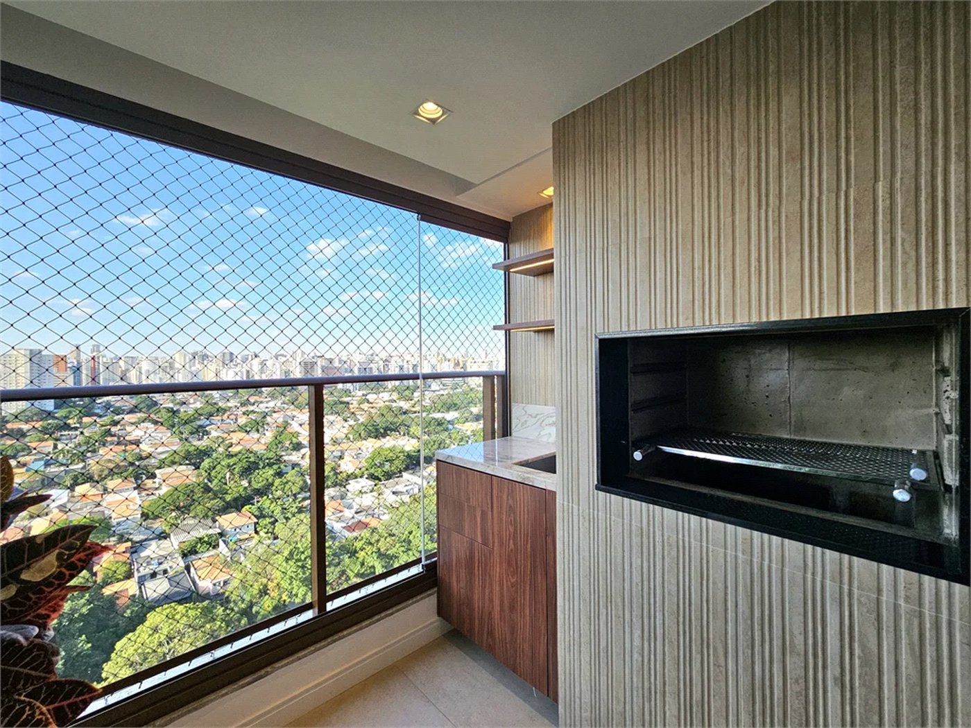 Apartamento à venda com 3 suítes em Brooklin Novo, São Paulo, SP