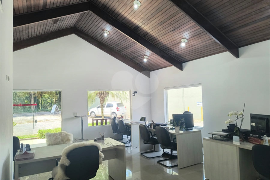 Prédio à venda em Roseira, Mairiporã, SP