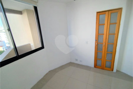 Apartamento à venda com 1 quarto em Indianópolis, São Paulo, SP