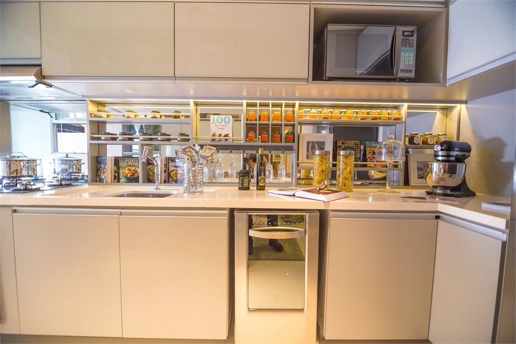 Apartamento à venda com 2 quartos em Vila Suzana, São Paulo, SP